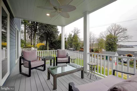 Exterior - 3541 S River Ter, Edgewater, MD 21037 photo 4 of 11
