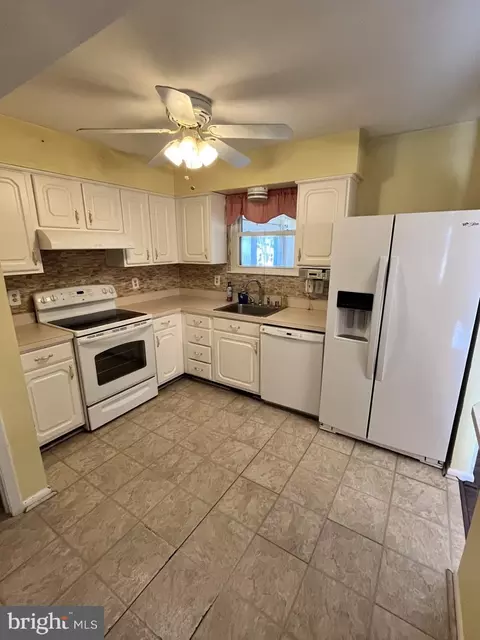 1052 Brightleaf Dr, Arnold, MD 21012 photo 18