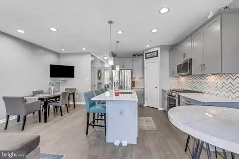 Kitchen - 7922 Silver Oak Rd, Hanover, MD 21076 photo 4 of 5