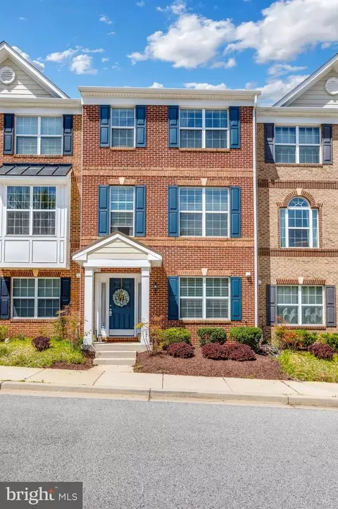 Exterior - 7922 Silver Oak Rd, Hanover, MD 21076 photo 2 of 5