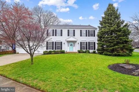 264 Shakespeare Dr, Severna Park, MD 21146