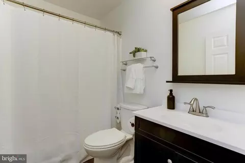 Bath - 2306 229th St, Pasadena, MD 21122 photo 3 of 3