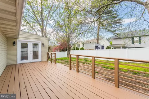 Exterior - 2306 229th St, Pasadena, MD 21122 photo 5 of 11