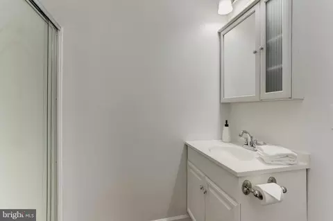 Bath - 2306 229th St, Pasadena, MD 21122 photo 2 of 3