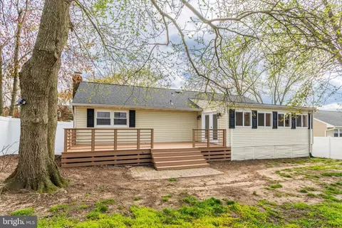 Exterior - 2306 229th St, Pasadena, MD 21122 photo 11 of 11