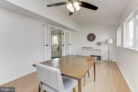 Dining - 2306 229th St, Pasadena, MD 21122 photo 4 of 5