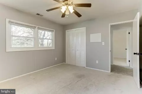 Bedroom - 2306 229th St, Pasadena, MD 21122 photo 4 of 9