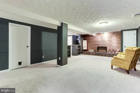 Living - 2306 229th St, Pasadena, MD 21122 photo 10 of 10