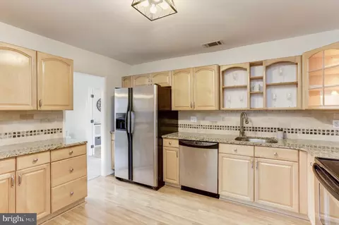 Kitchen - 2306 229th St, Pasadena, MD 21122 photo 1 of 5