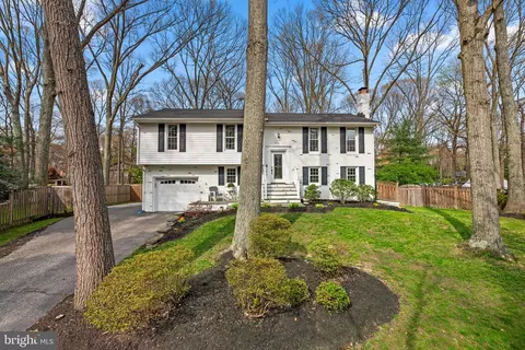 387 Hartman Dr, Severna Park, MD 21146