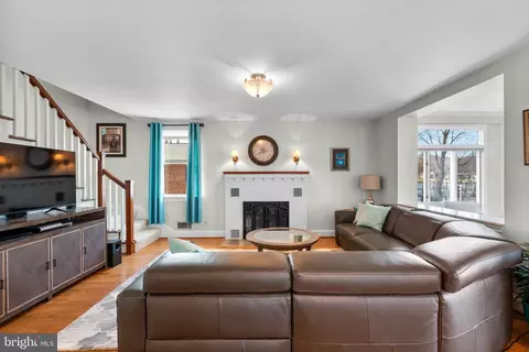 8184 Riverside Dr, Pasadena, MD 21122 photo 44