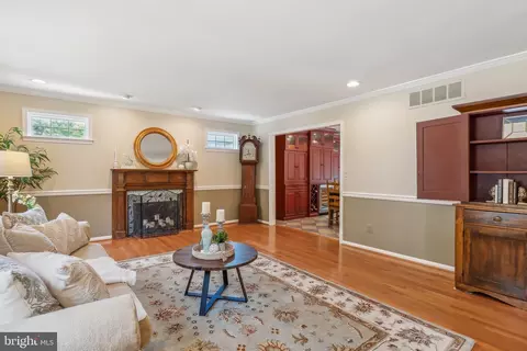 Living - 609 Dunberry Dr, Arnold, MD 21012 photo 1 of 3