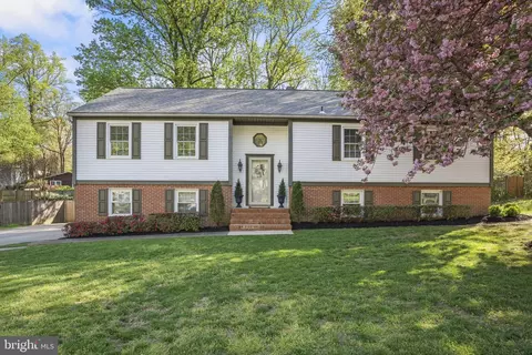 609 Dunberry Dr, Arnold, MD 21012