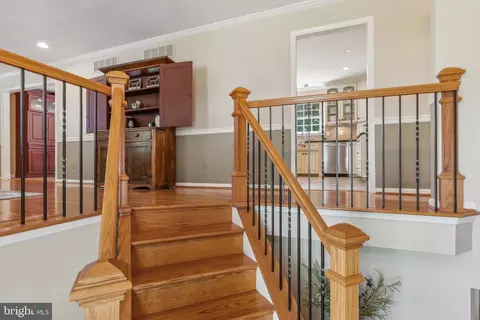 Entry Way - 609 Dunberry Dr, Arnold, MD 21012 photo 2 of 5