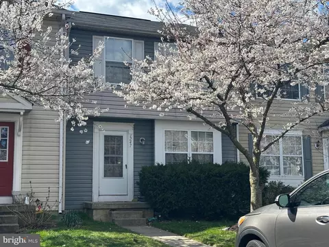 1247 Castine Ct, Pasadena, MD 21122