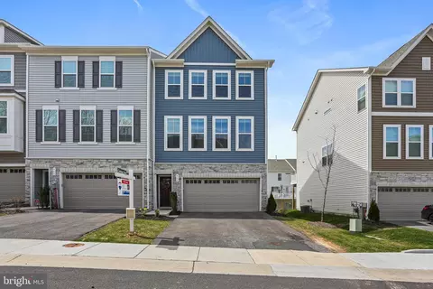 564 Cross Chase Dr, Millersville, MD 21108