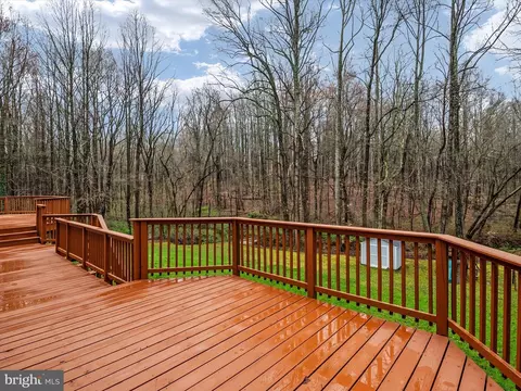Exterior - 331 Greenridge Dr, Dunkirk, MD 20754 photo 9 of 15
