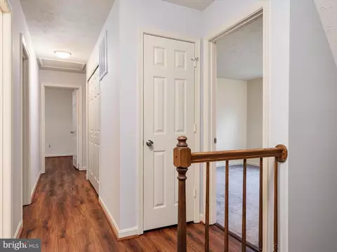 Entry Way - 331 Greenridge Dr, Dunkirk, MD 20754 photo 2 of 2
