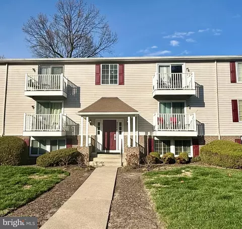 Exterior - 8046 Abbey Ct #D, Pasadena, MD 21122 photo 7 of 7