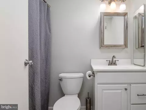 Bath - 8046 Abbey Ct #D, Pasadena, MD 21122 photo 2 of 2