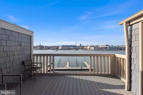 Exterior - 302 First St, Annapolis, MD 21403 photo 3 of 4