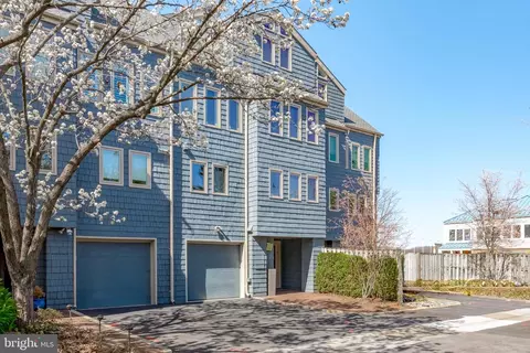 Exterior - 302 First St, Annapolis, MD 21403 photo 2 of 4