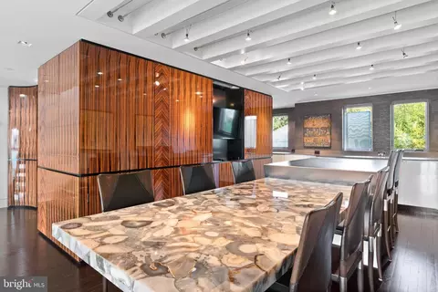 Dining - 302 First St, Annapolis, MD 21403 photo 3 of 3