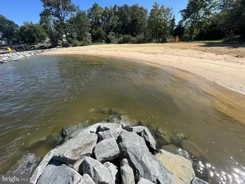 881 Willys Dr, Arnold, MD 21012 photo 39