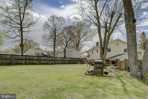 Exterior - 124 Brent Rd, Arnold, MD 21012 photo 9 of 15