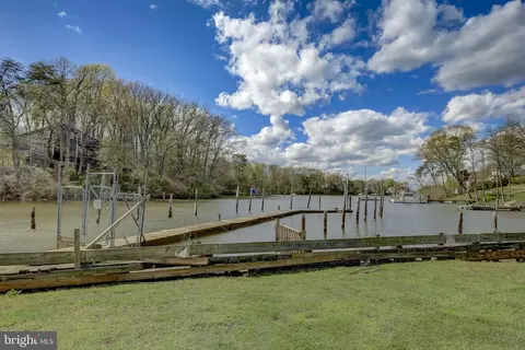 View/Area - 124 Brent Rd, Arnold, MD 21012 photo 1 of 2