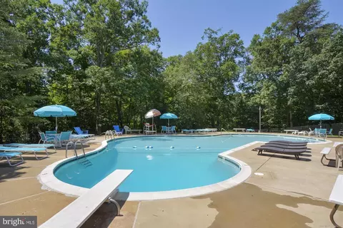 Exterior - 2705 Cassia Dr, Edgewater, MD 21037 photo 11 of 15
