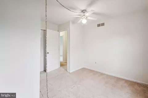 Bedroom - 2705 Cassia Dr, Edgewater, MD 21037 photo 8 of 8