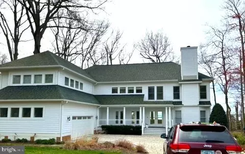 1304 Beachview Rd, Annapolis, MD 21403