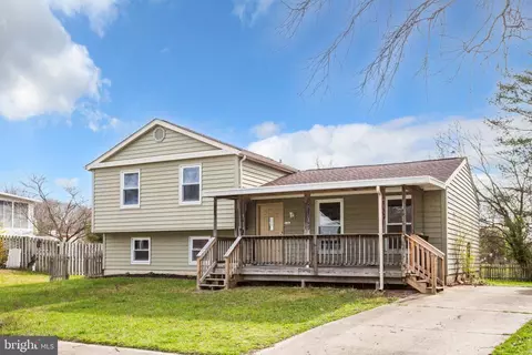 7721 Pinyon Rd, Hanover, MD 21076