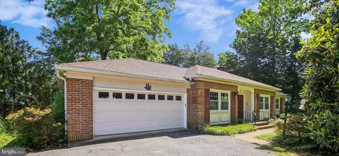 3321 Leritz Ln, Edgewater, MD 21037 photo 5