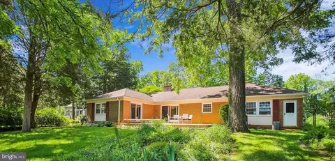 3321 Leritz Ln, Edgewater, MD 21037 photo 6