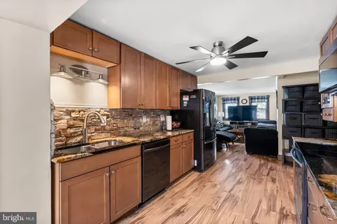 7407 Ridge Rd, Hanover, MD 21076 photo 10