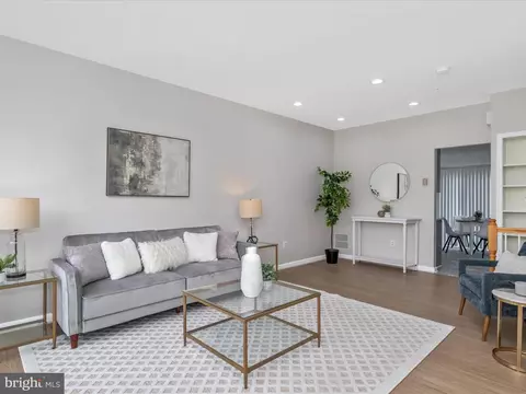 Living - 8330 Cloud St, Laurel, MD 20724 photo 6 of 8