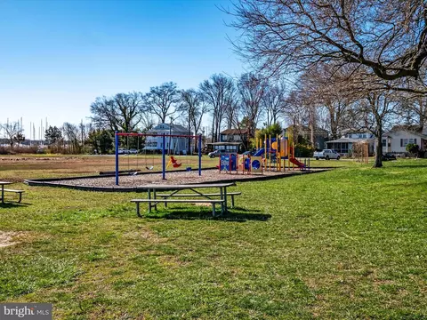 Other - 3731 3rd Ave, Edgewater, MD 21037 photo 10 of 11