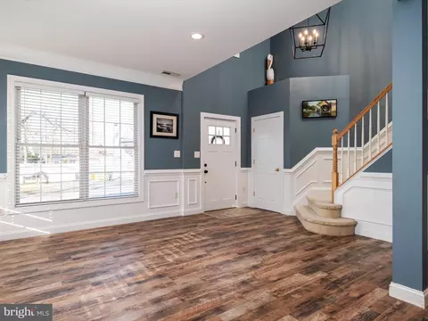 Entry Way - 3731 3rd Ave, Edgewater, MD 21037 photo 1 of 5