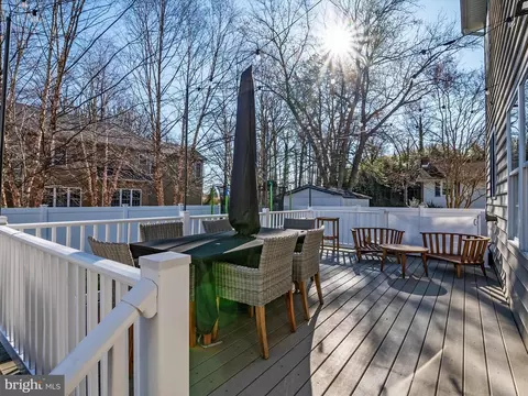 Exterior - 3731 3rd Ave, Edgewater, MD 21037 photo 8 of 14