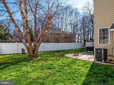 Exterior - 3731 3rd Ave, Edgewater, MD 21037 photo 5 of 14
