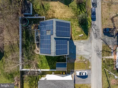View/Area - 3731 3rd Ave, Edgewater, MD 21037 photo 1 of 11