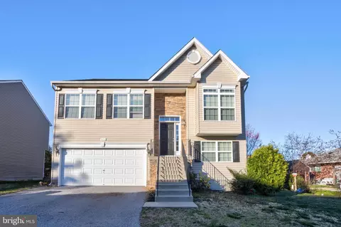 102 Bambrooke Ct, Glen Burnie, MD 21060