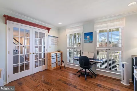 8438 Spring Rd, Pasadena, MD 21122 photo 8