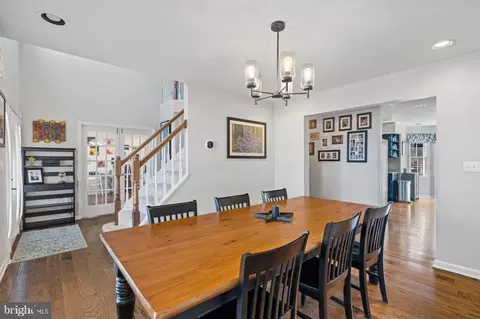8438 Spring Rd, Pasadena, MD 21122 photo 11