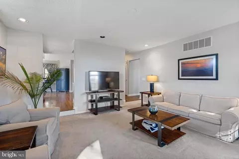 8438 Spring Rd, Pasadena, MD 21122 photo 7