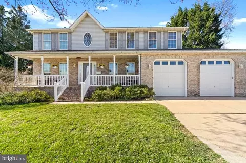 8438 Spring Rd, Pasadena, MD 21122 photo 2