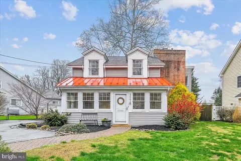 390 South Dr, Severna Park, MD 21146