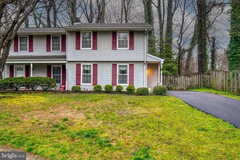 1686 Secretariat Dr, Annapolis, MD 21409